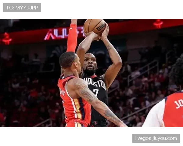 NBA裁判解读干扰发球违例：不碰到球为何也可能被判罚？
